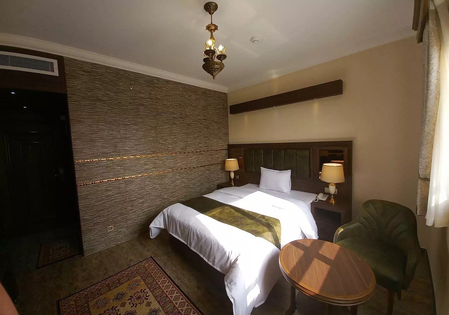 Armandis Hotel