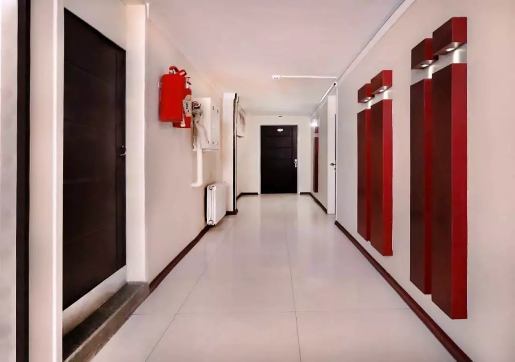 Javaheri Hotel
