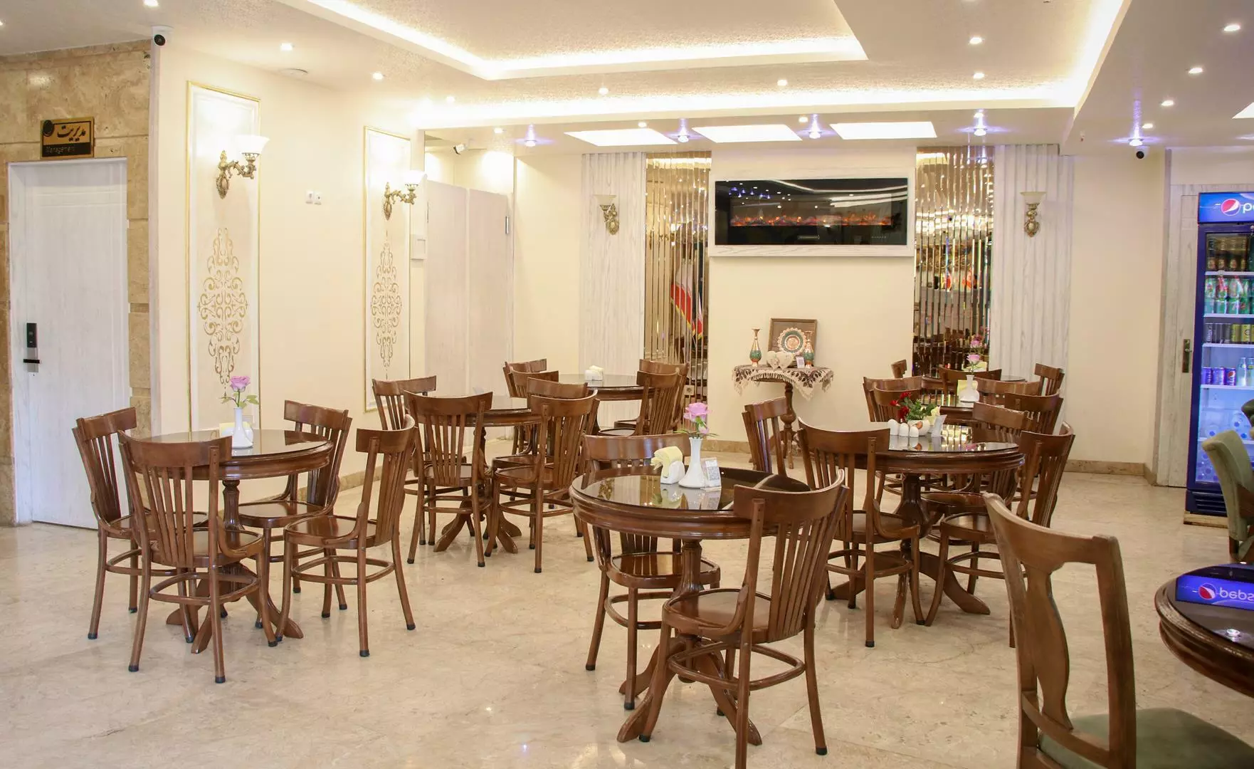 Saran Hotel