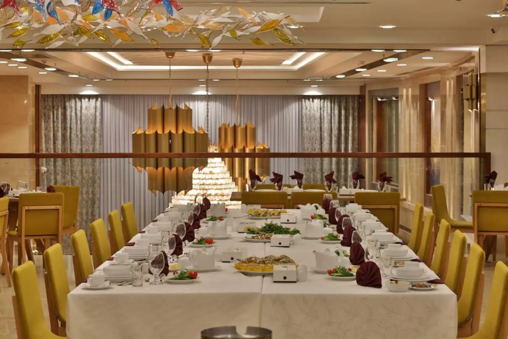 Javar Al Molk Hotel