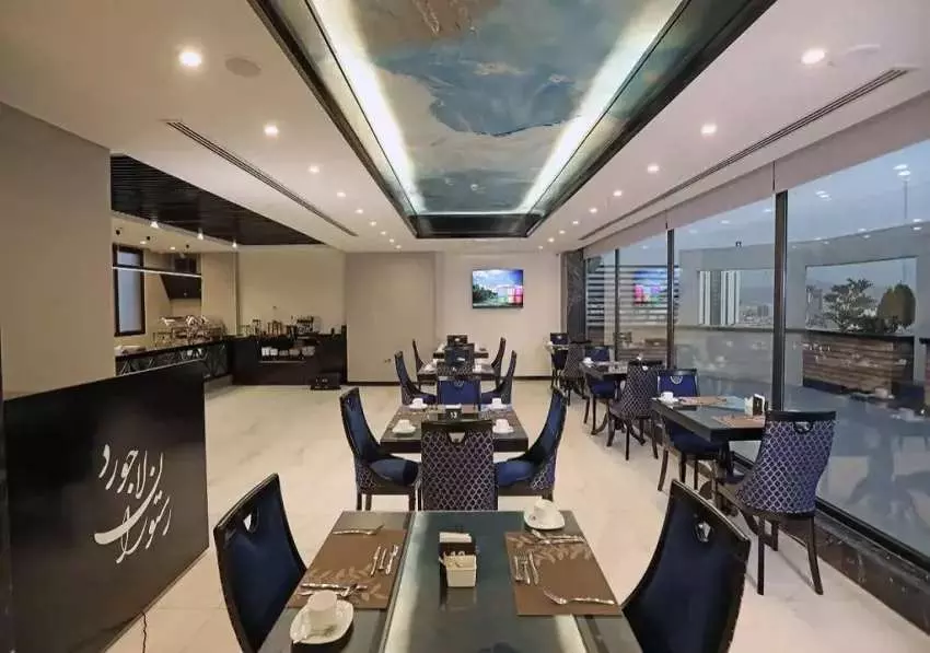 Ritz Hotel
