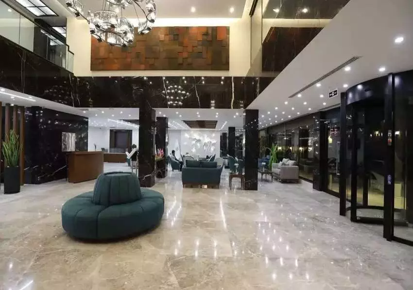 Ritz Hotel