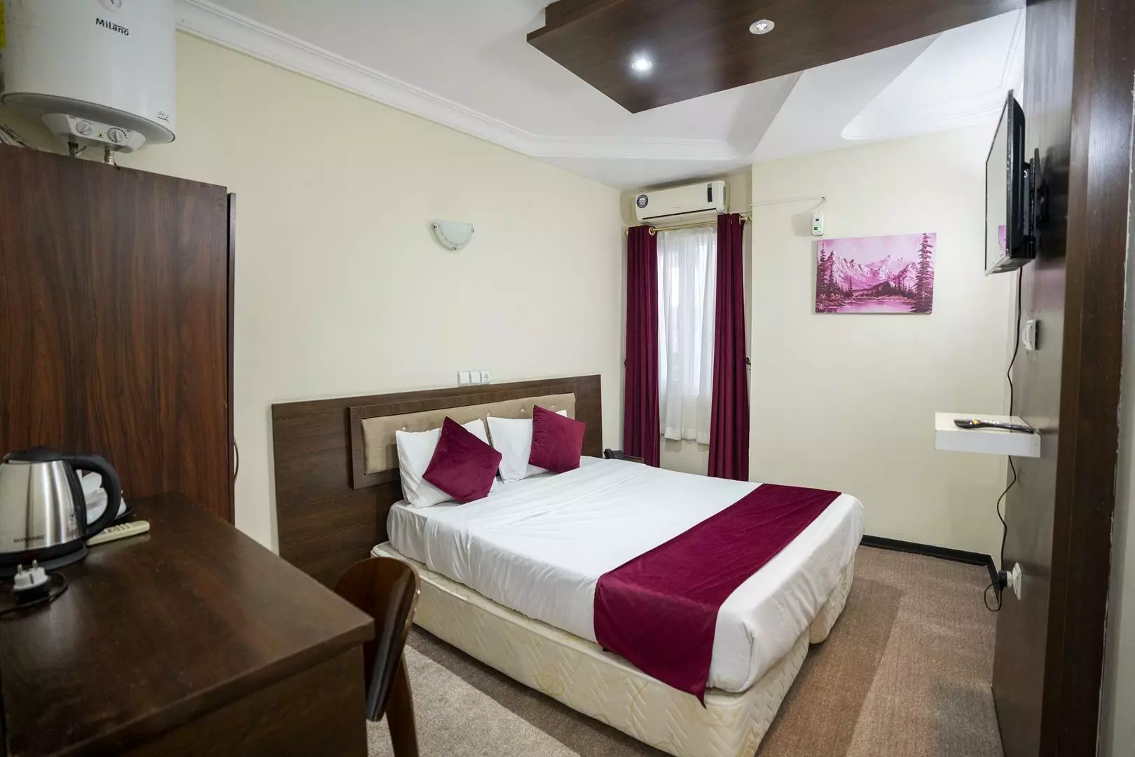 Kimia Hotel
