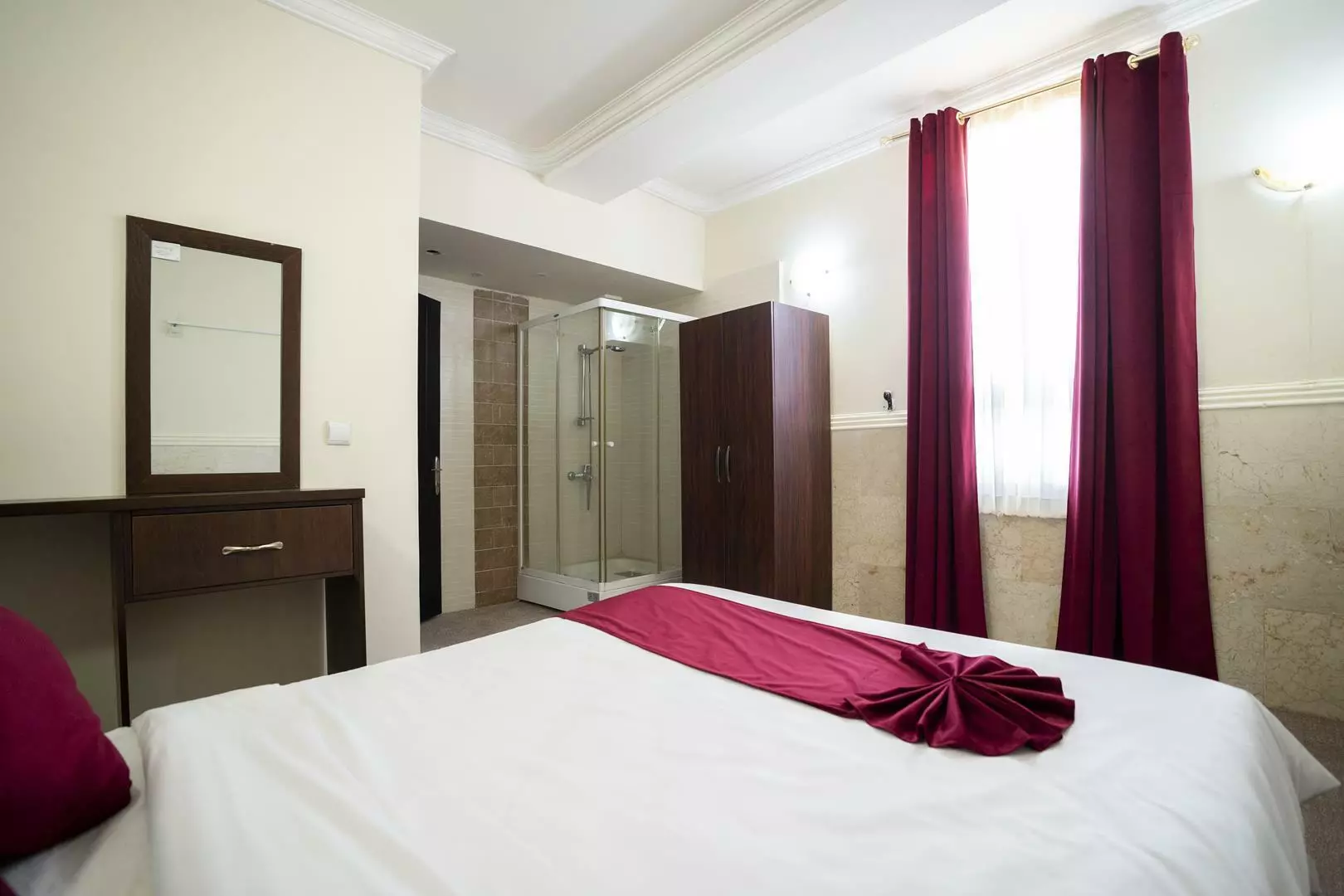 Kimia Hotel