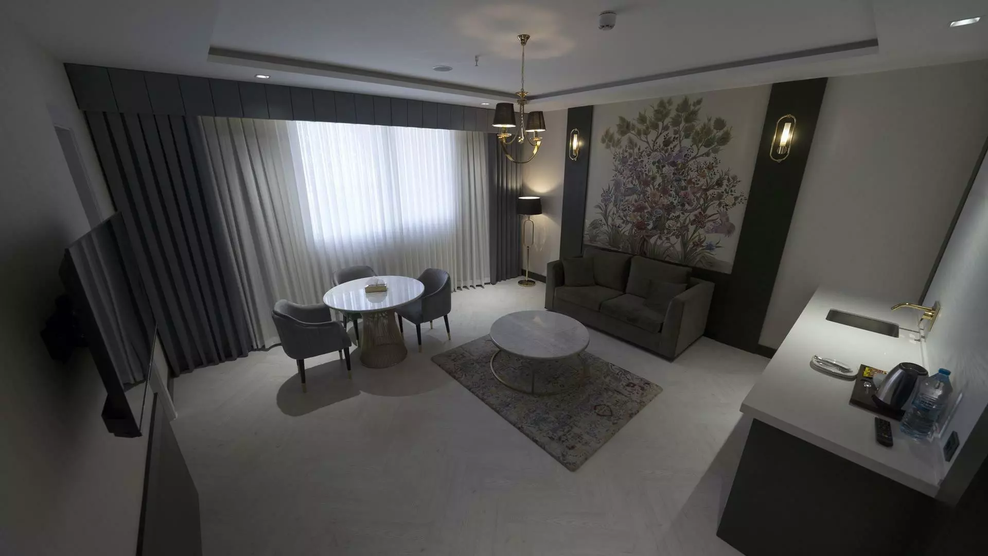 Chaharbagh Hotel