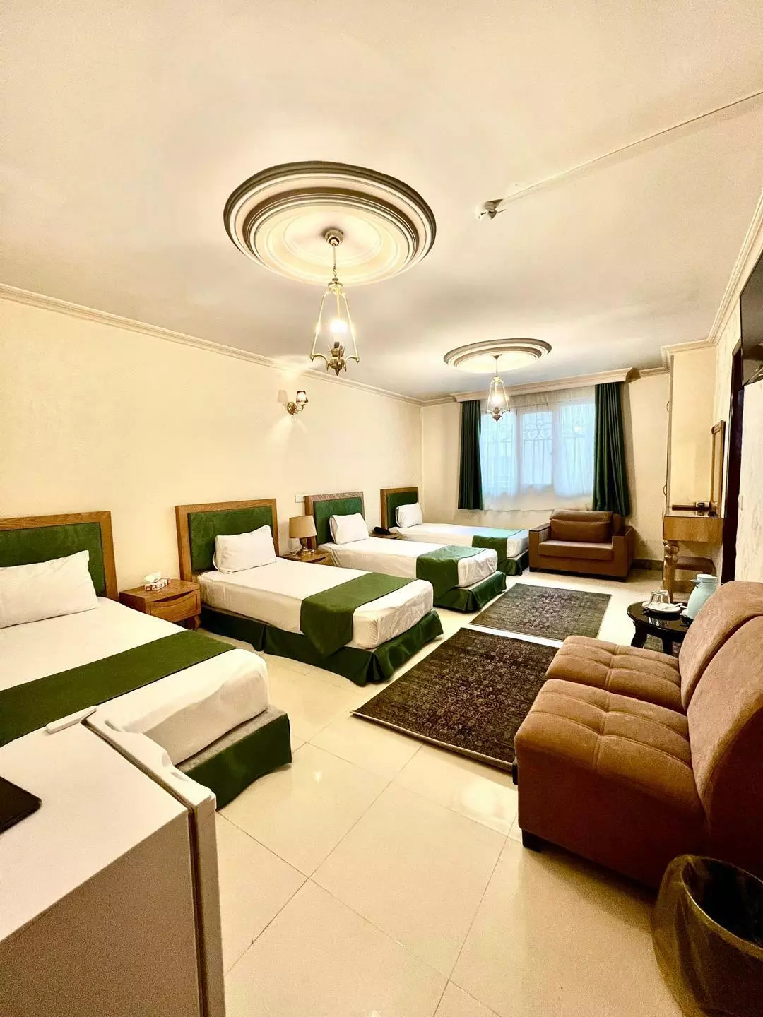 Kowsar Hotel
