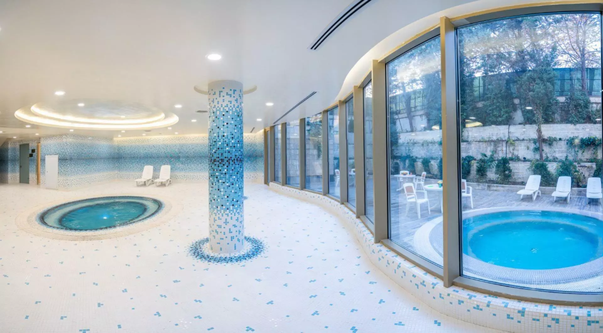 Misagh Melal Grand Hotel