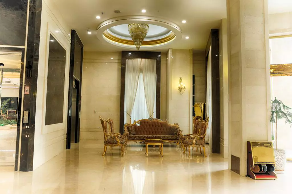 Ziafat Alzahra Hotel