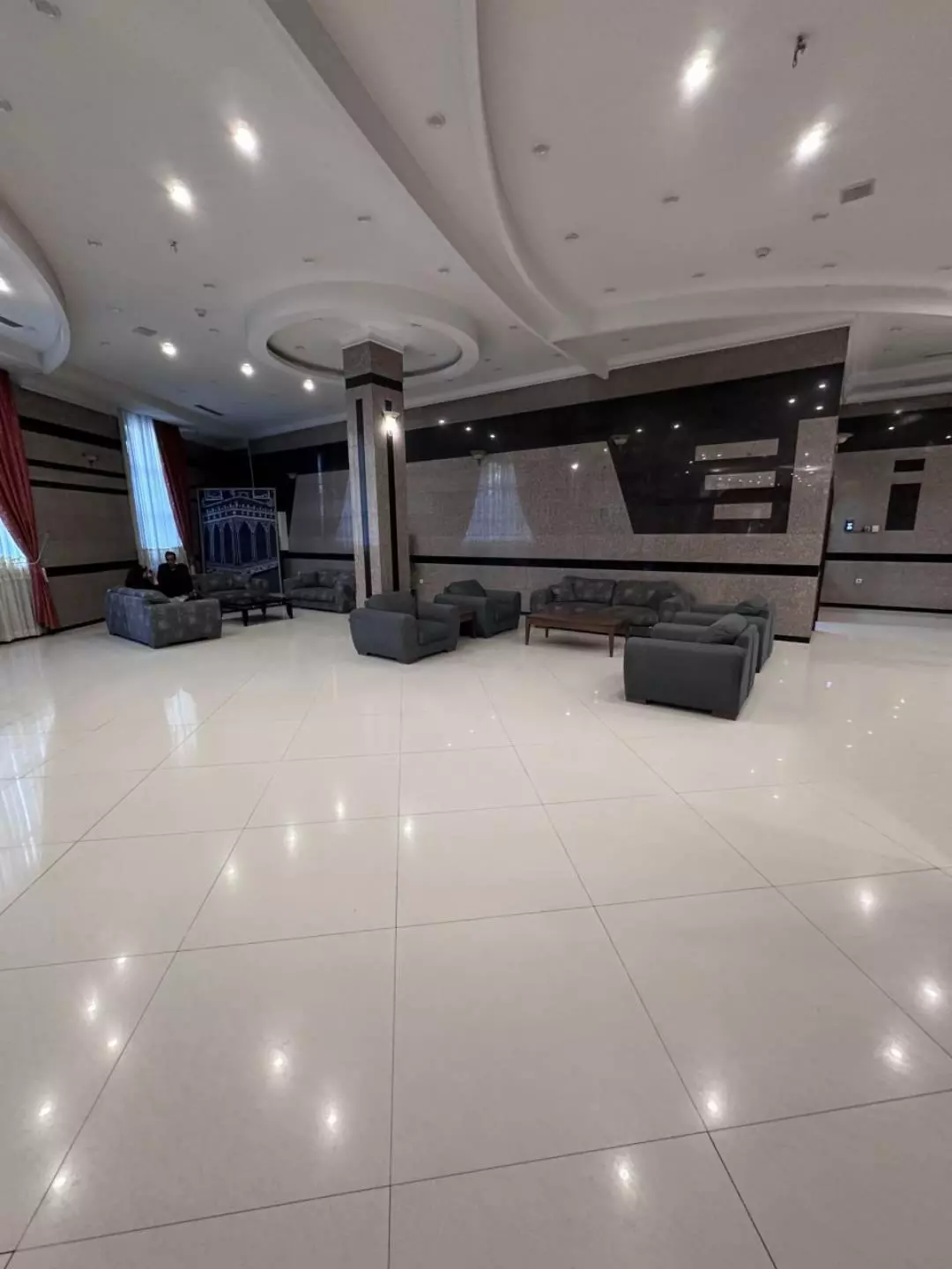 Helia Hotel