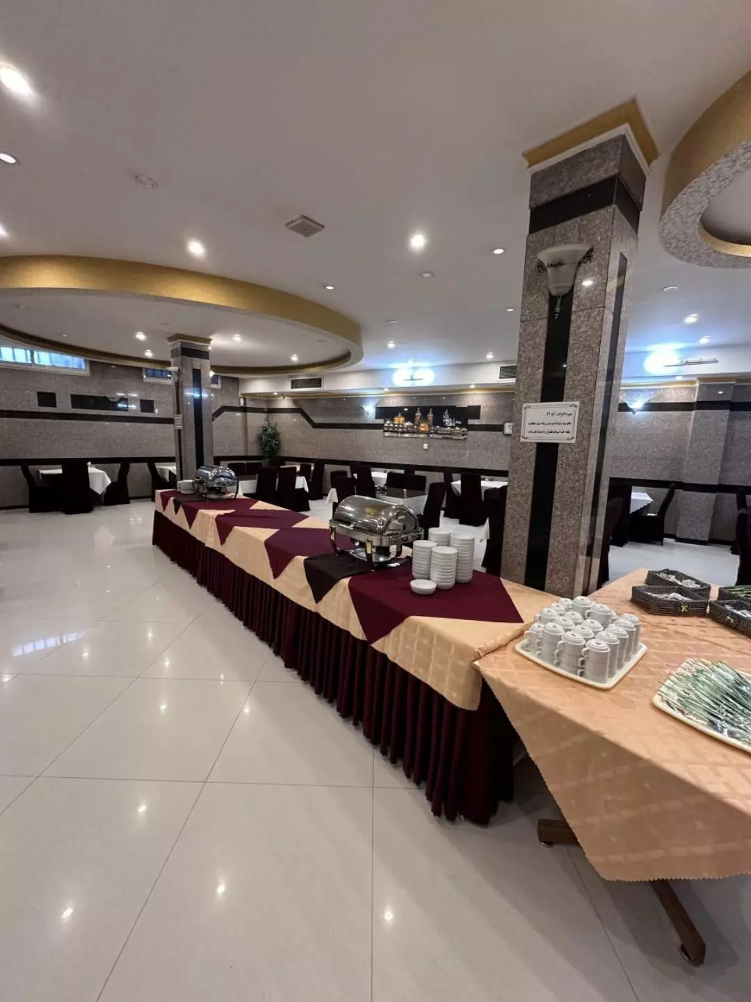 Helia Hotel