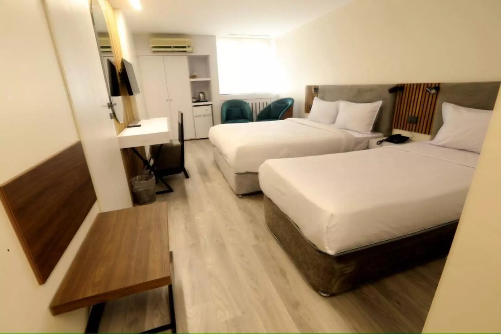 Isfahan Hotel