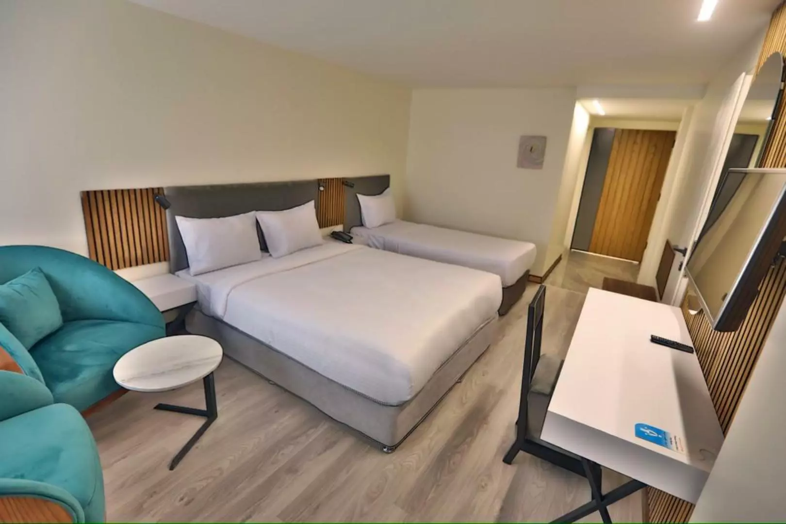 Isfahan Hotel