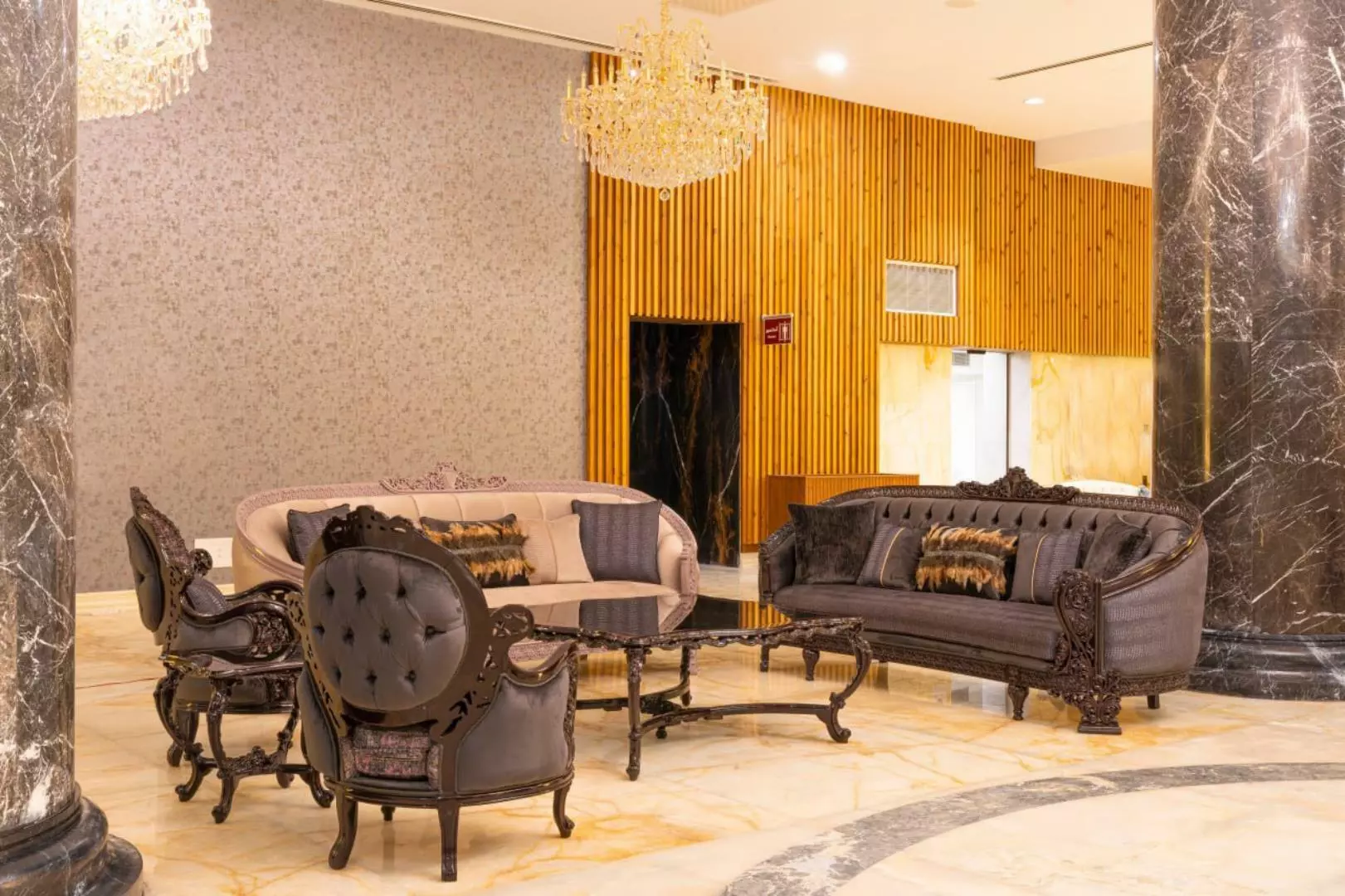 Nour Hayat Hotel