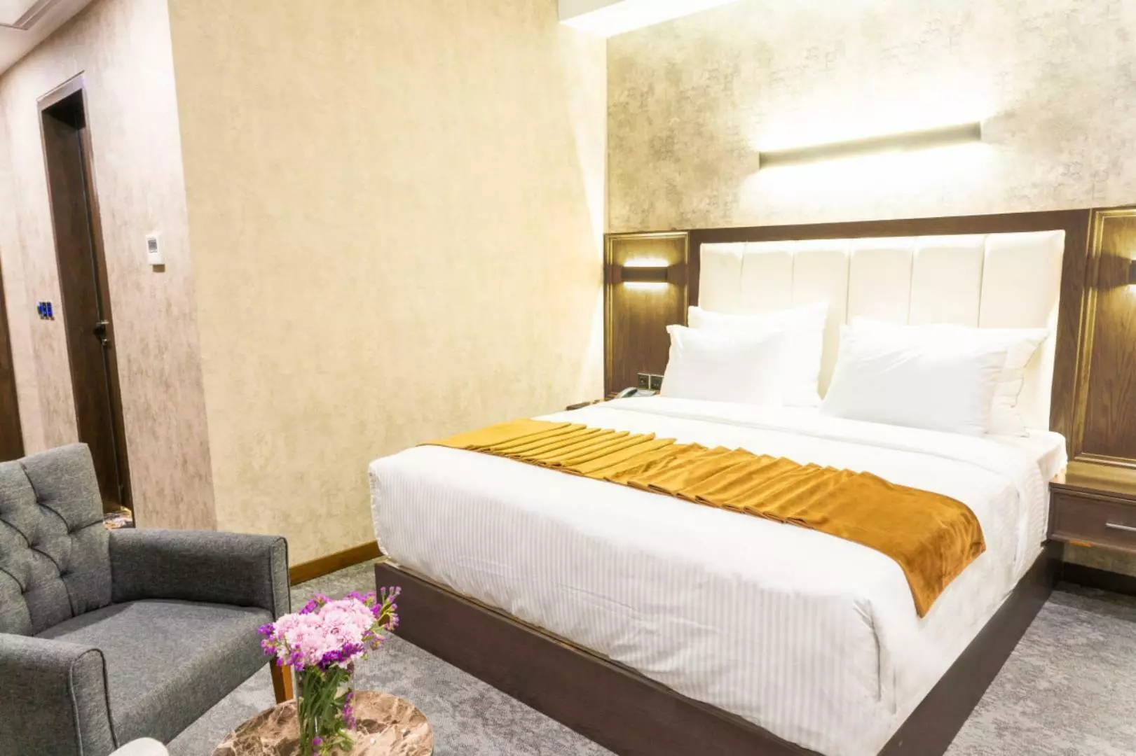 Nour Hayat Hotel
