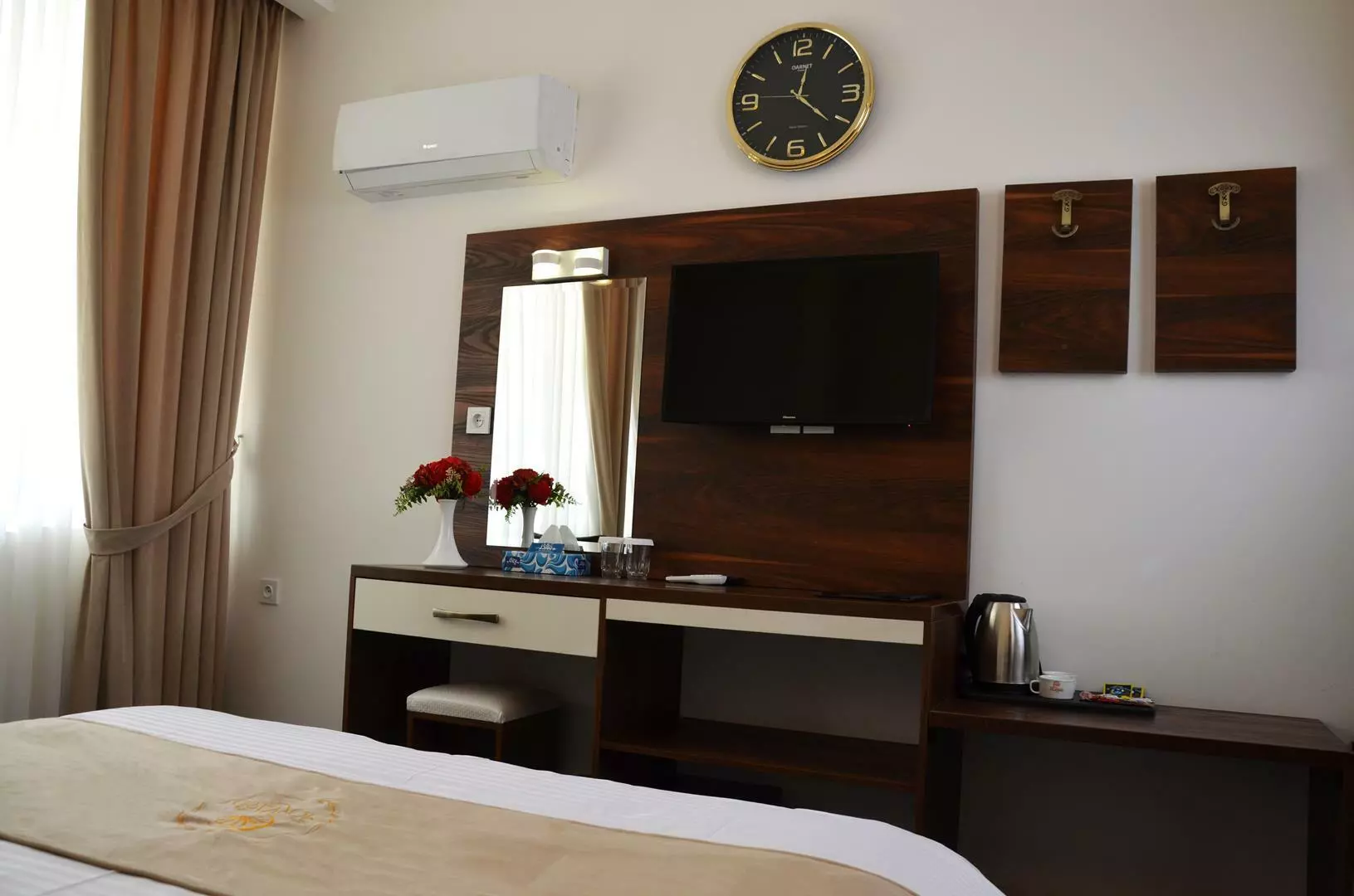 Morvarid Hotel