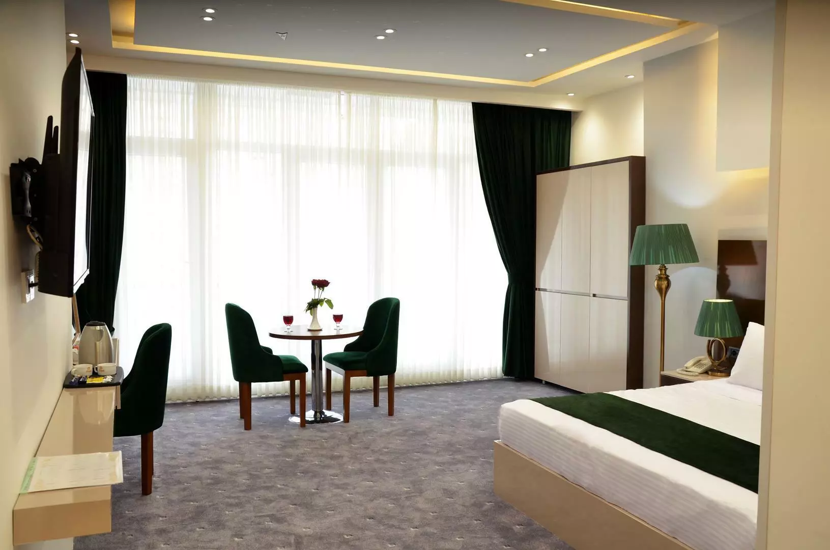 Morvarid Hotel