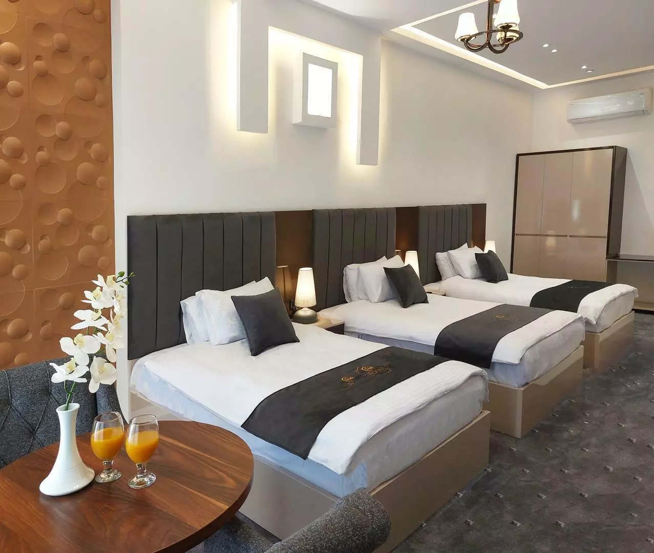 Morvarid Hotel