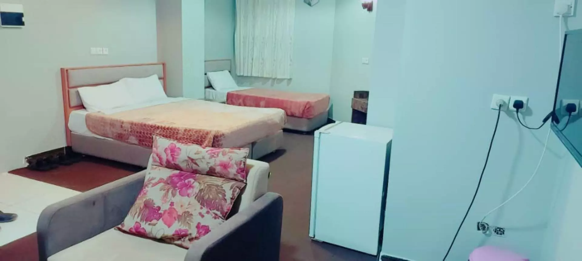 Qeshm Kavan Hotel