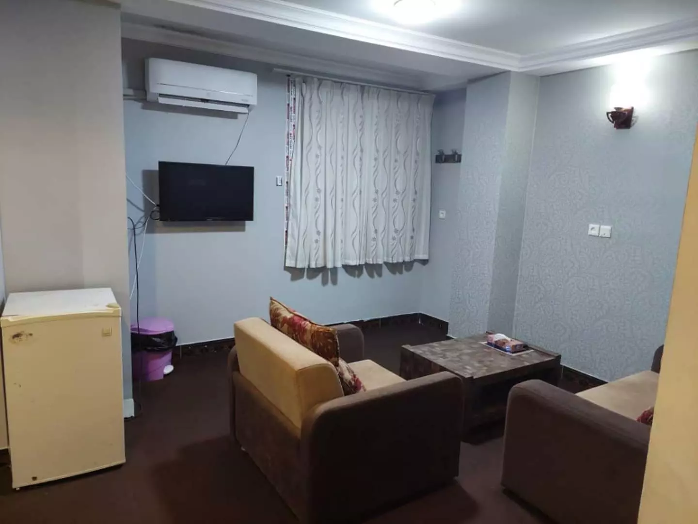Qeshm Kavan Hotel