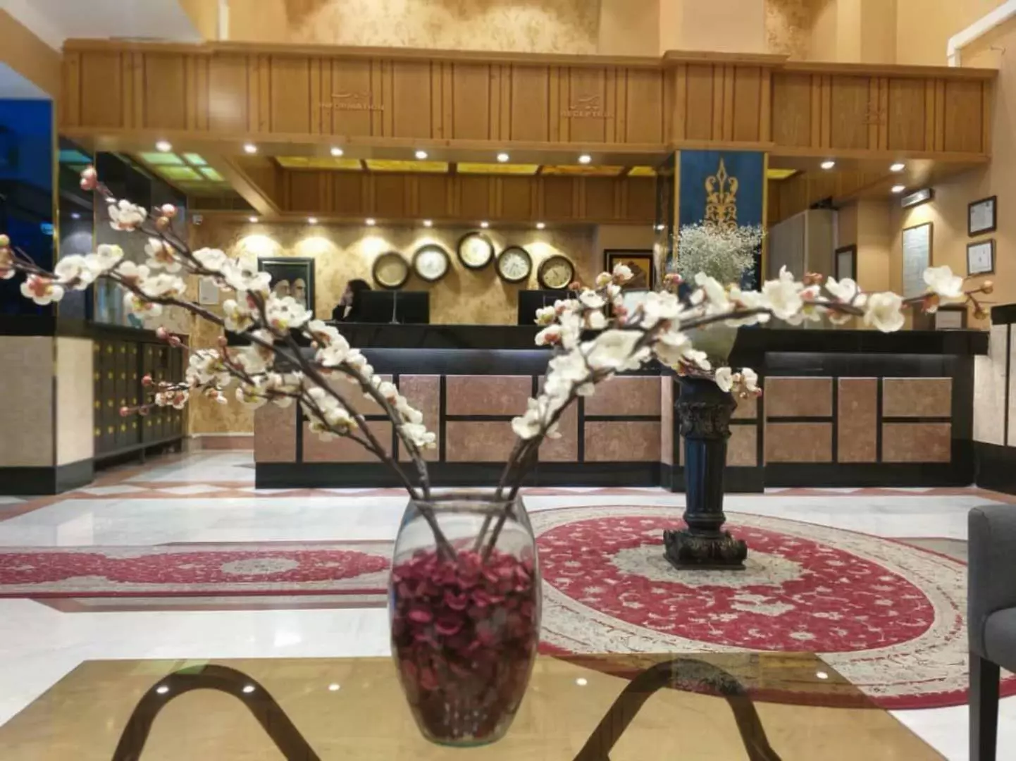 Aras Hotel