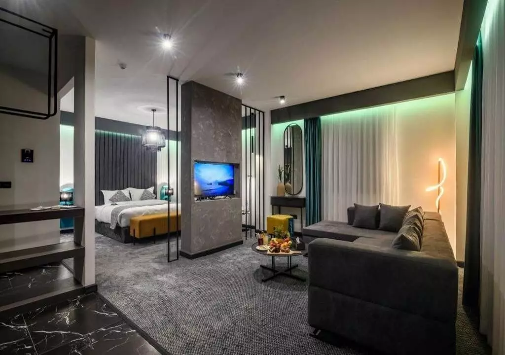 Arakta Hotel