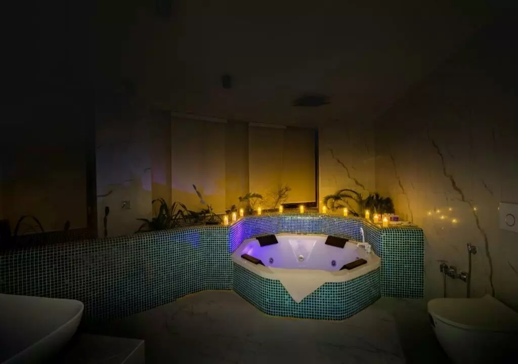 Arakta Hotel