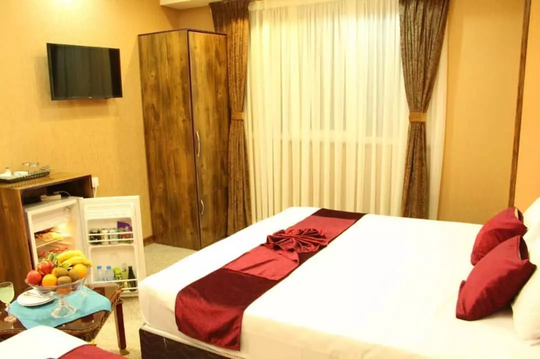 Aqiq Razavi Hotel
