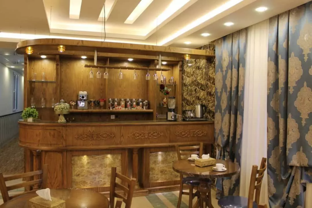 Aqiq Razavi Hotel