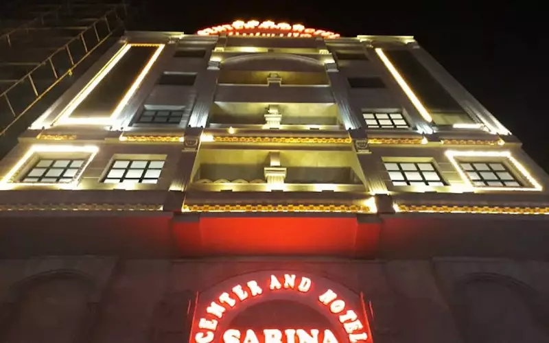 Sarina Hotel