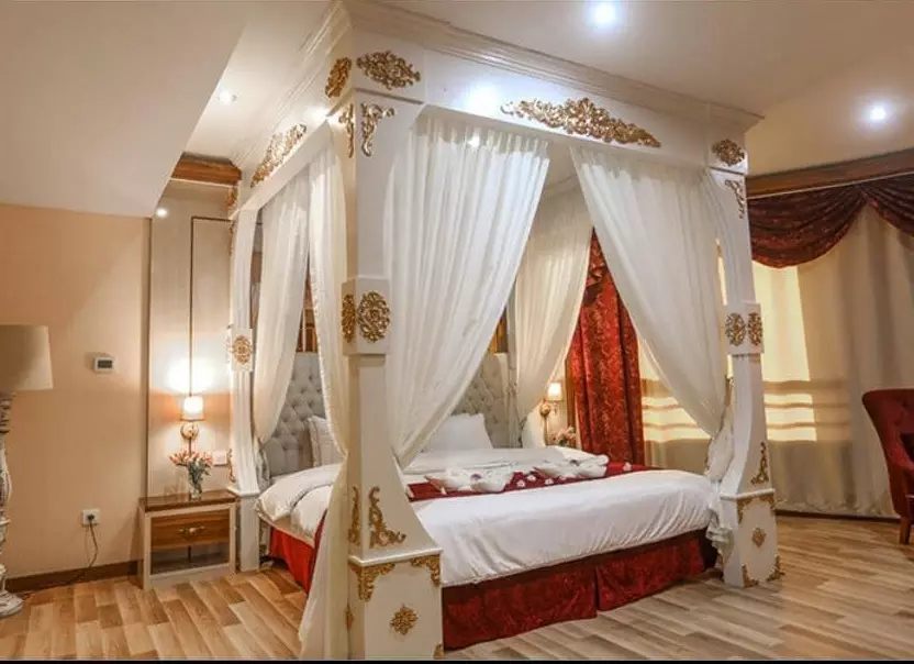 Tabarok Hotel