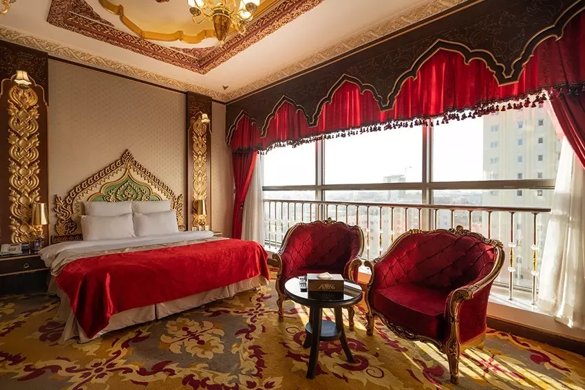 Almas 2 Hotel