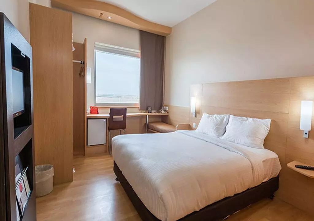 Remis Hotel