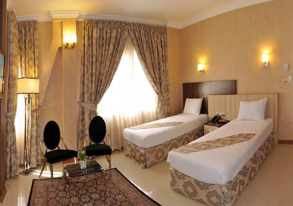 Monji Hotel