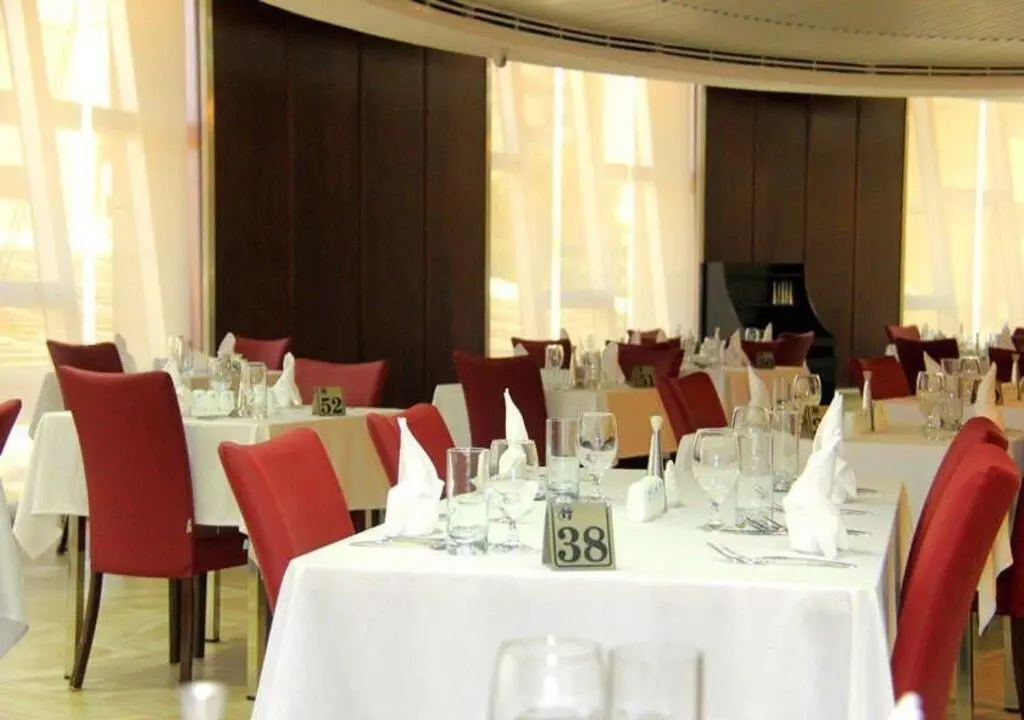 Kish Hotel