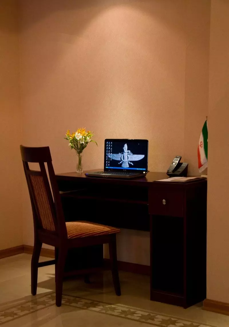 Koorosh Hotel