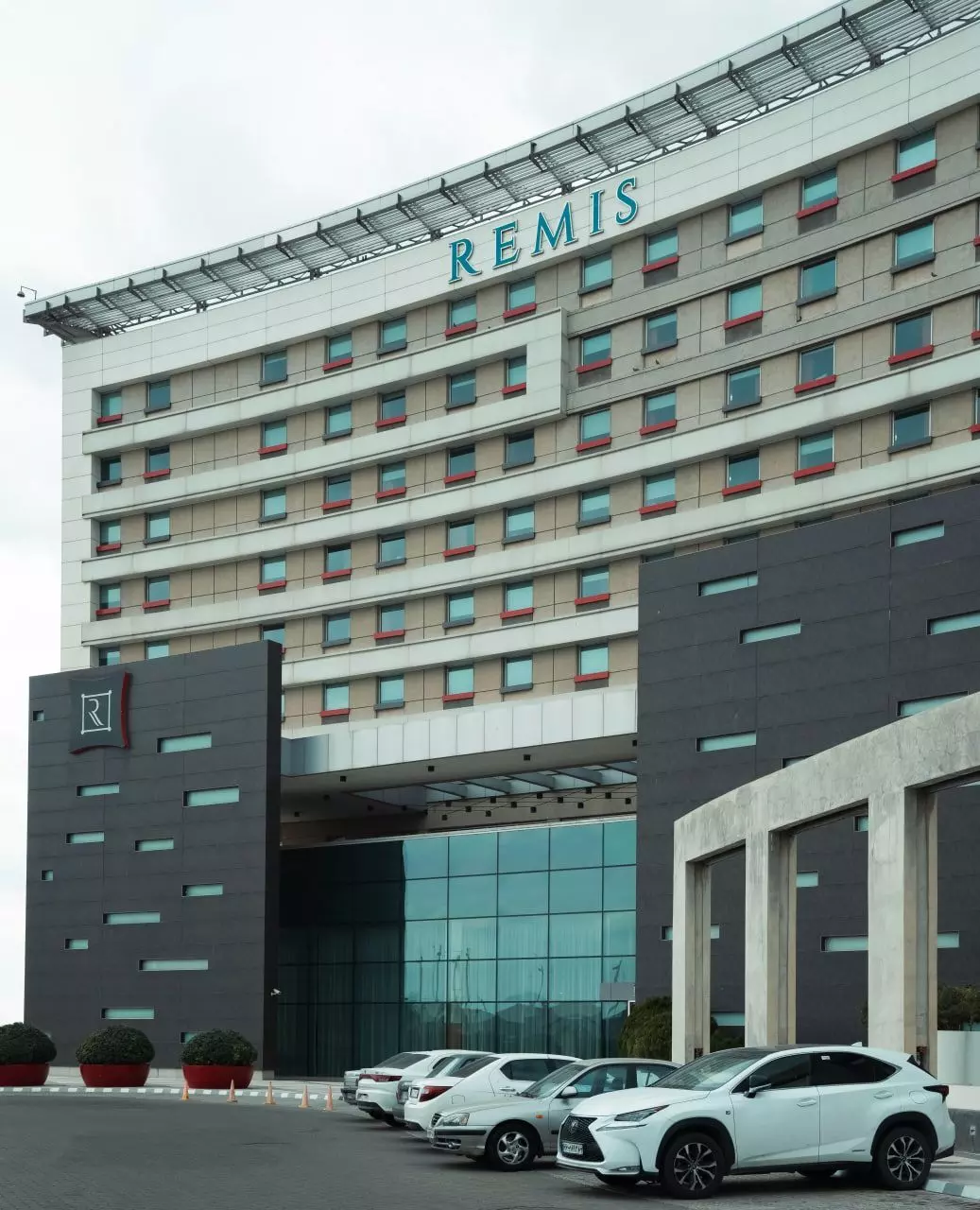 Remis Hotel