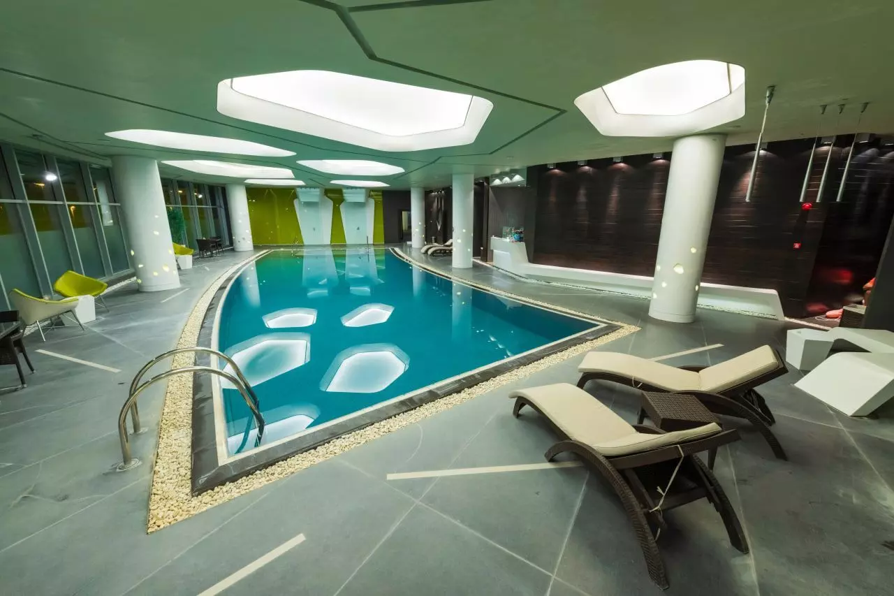 Remis Hotel