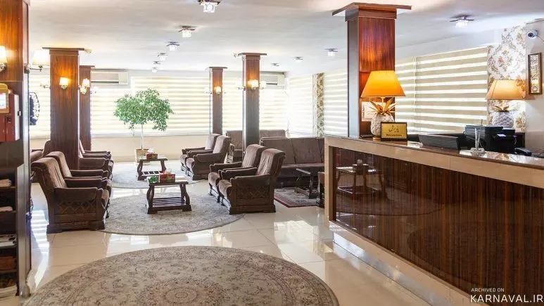 Boulevard Hotel