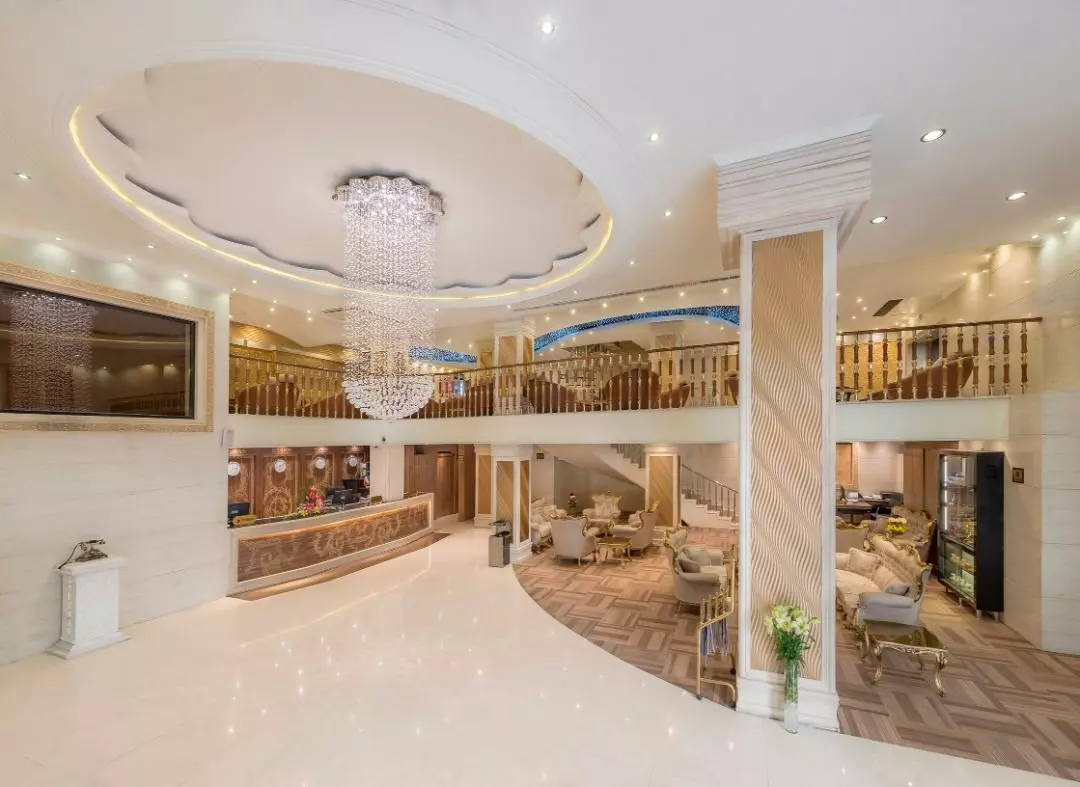 Sahand Hotel