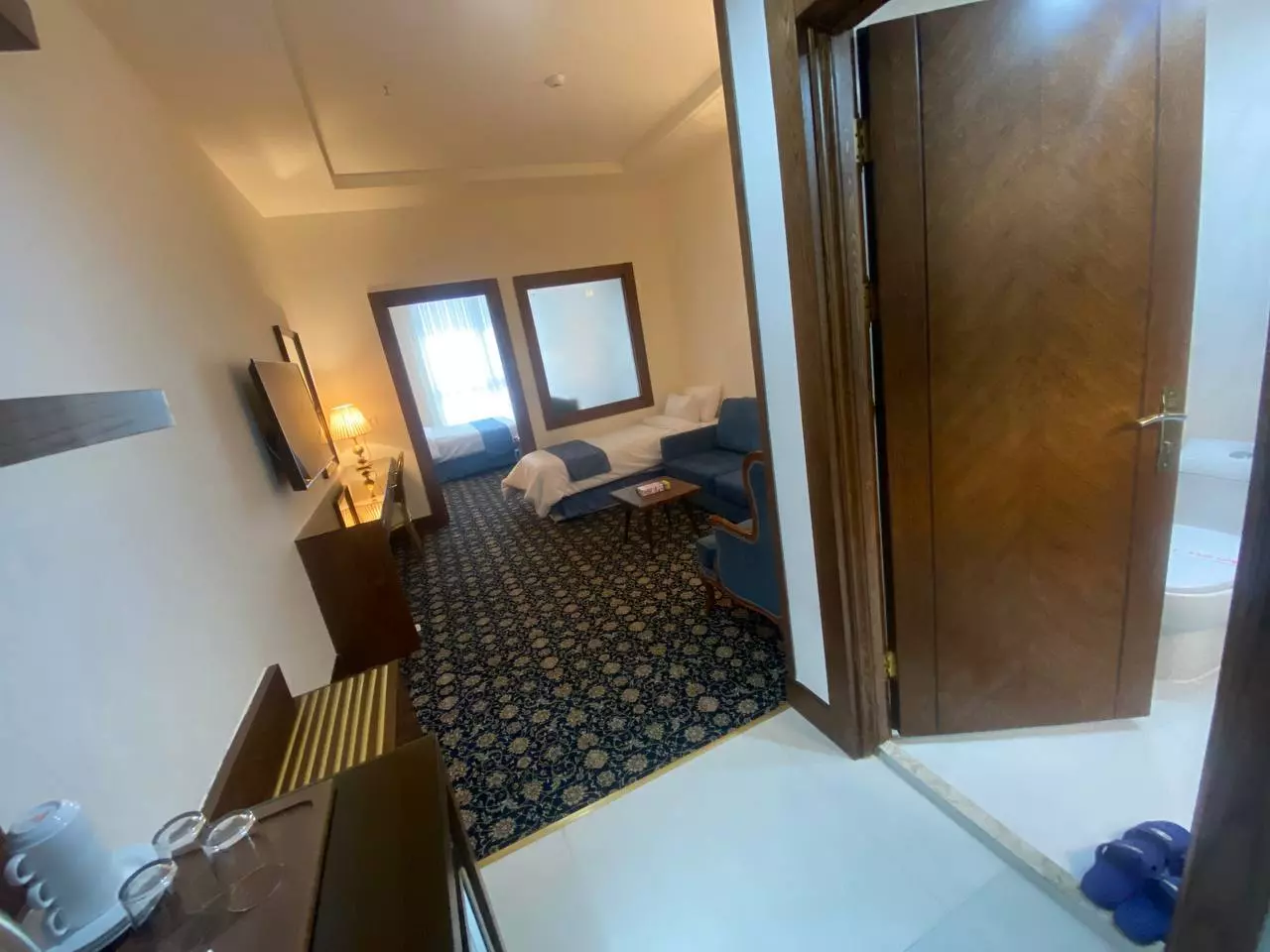 Shokooh sharestan Hotel