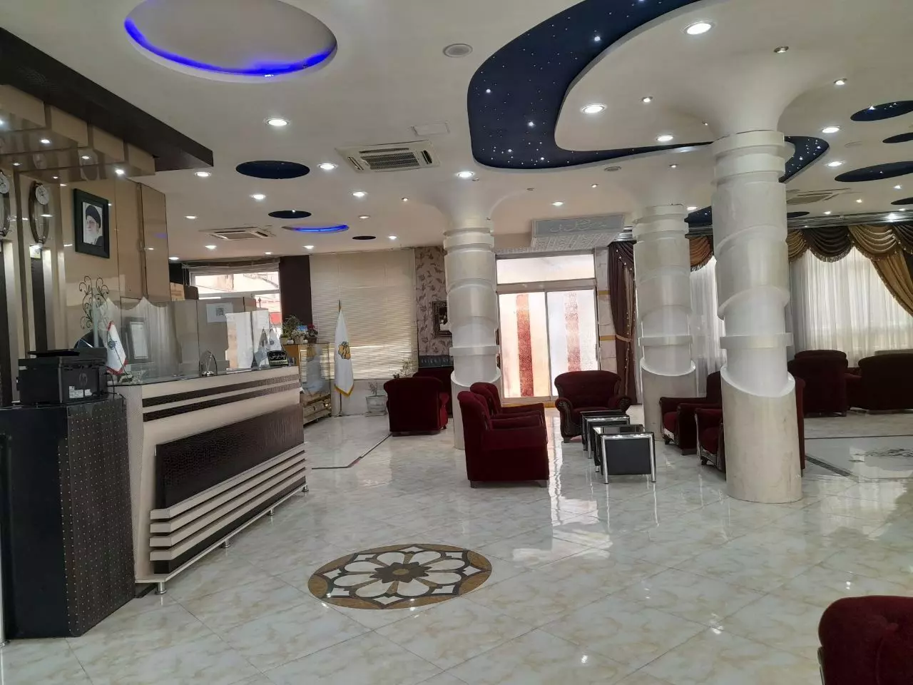 Javadieh Hotel