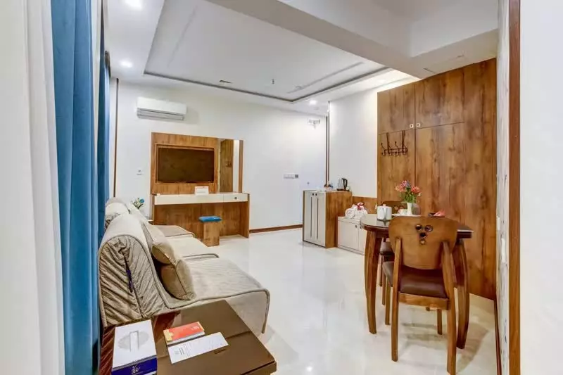 Qods Hotel