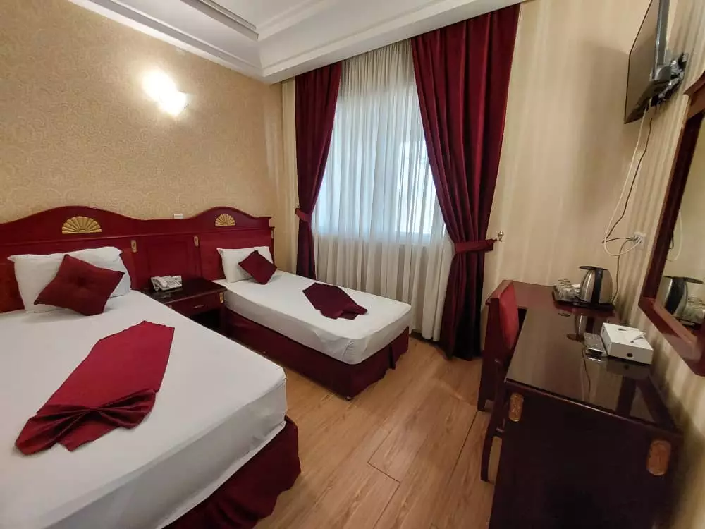 Sayeh Hotel