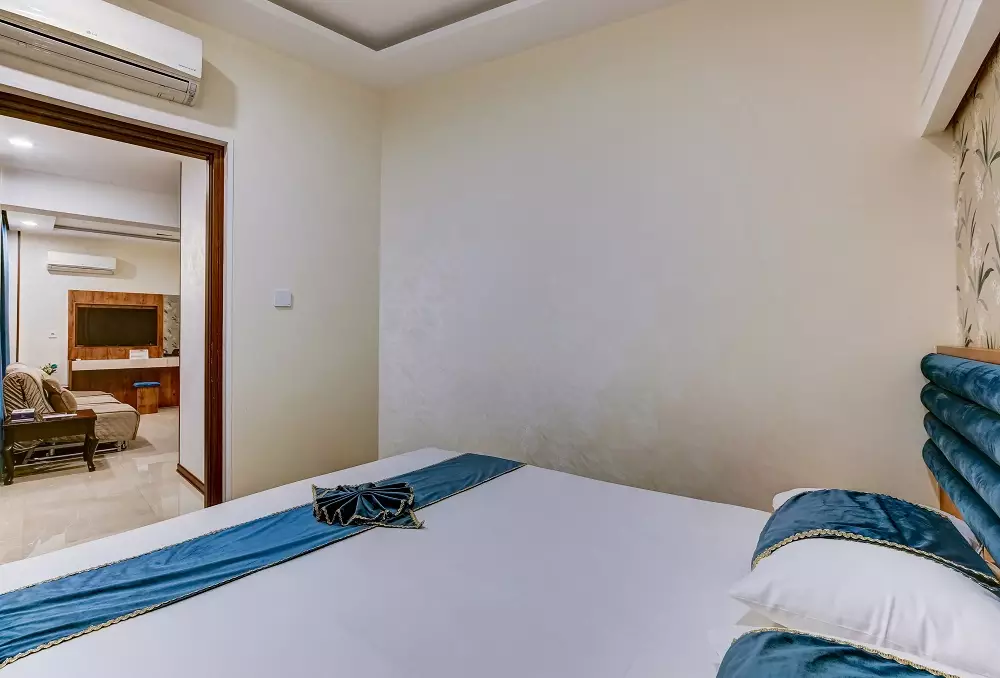 Qods Hotel