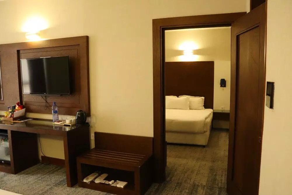 Aramis Plus Hotel