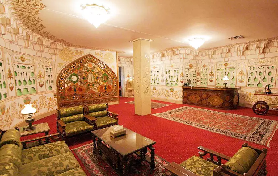Abbasi Hotel