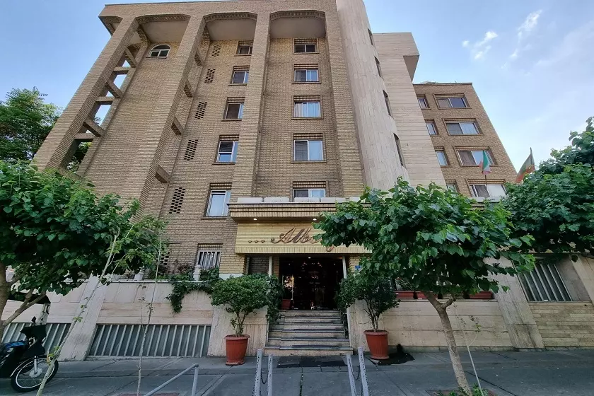 Alborz Hotel