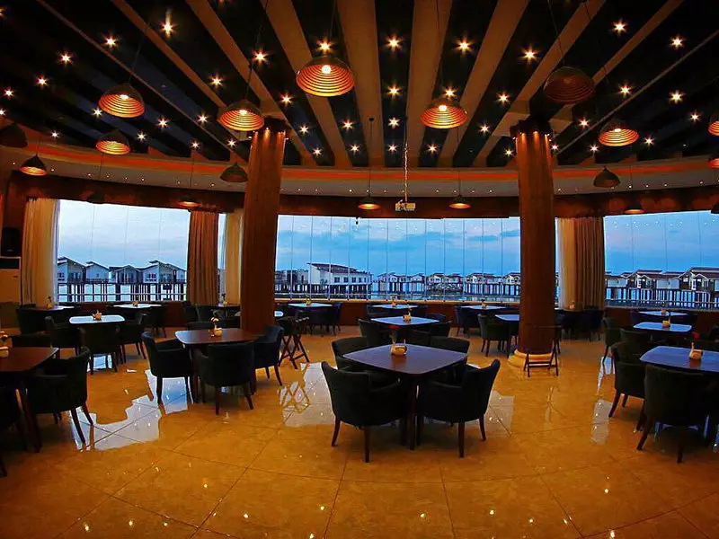 Toranj Hotel