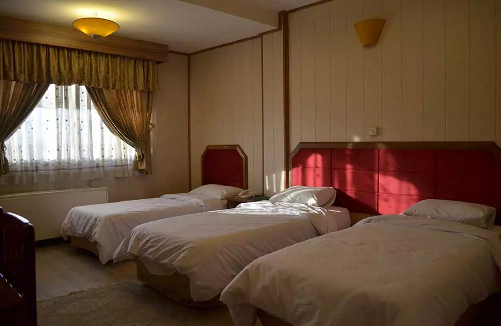 Khanye Sabz Hotel