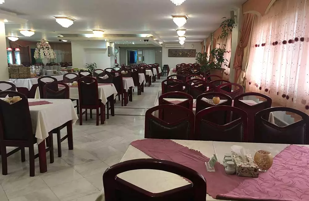 Khanye Sabz Hotel